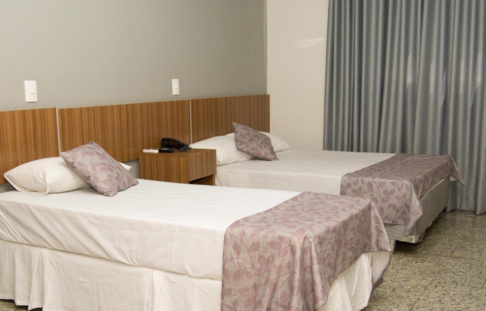 Bombonato Hotel - Facil Acesso Ao Aeroporto E Parque De Exposicoes Abcz Uberaba Exterior foto