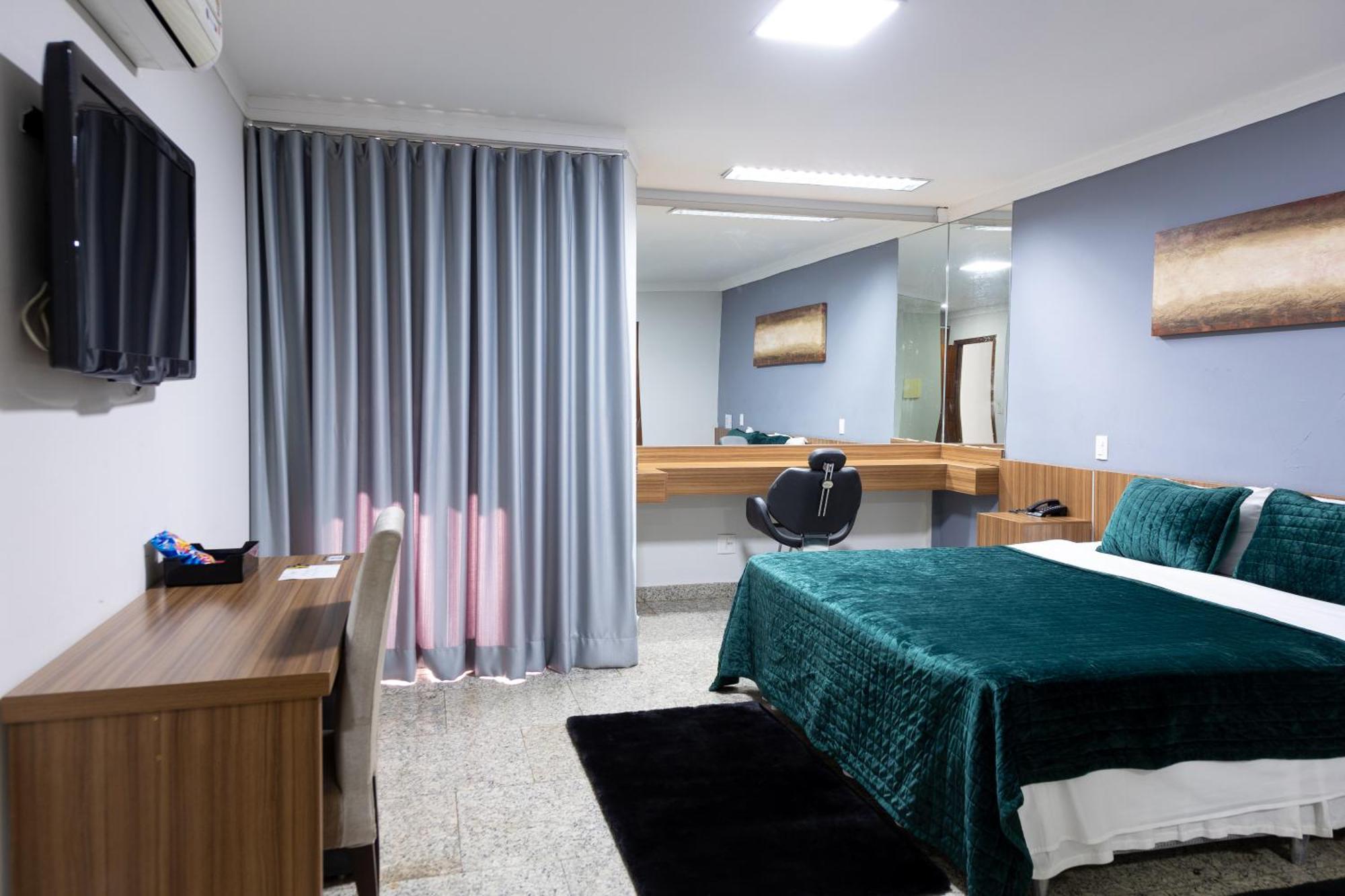 Bombonato Hotel - Facil Acesso Ao Aeroporto E Parque De Exposicoes Abcz Uberaba Exterior foto